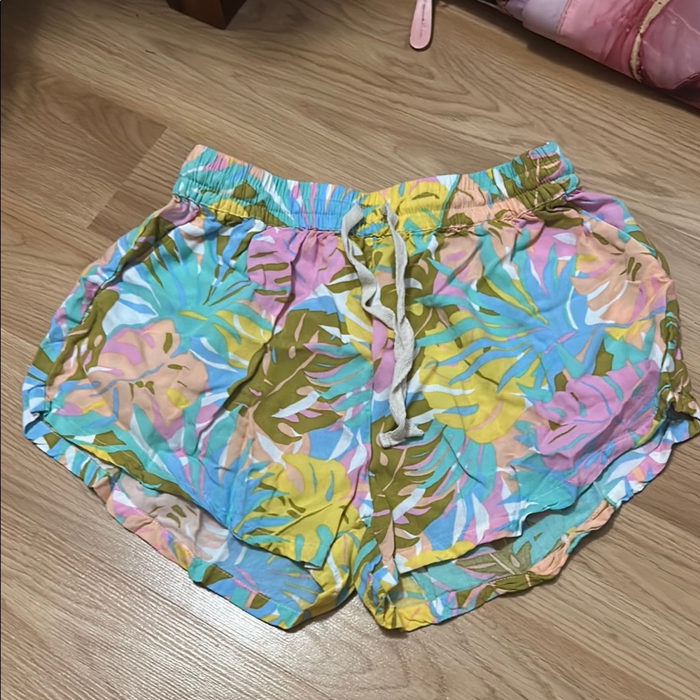 Billabong Tropical Print Women's Shorts
